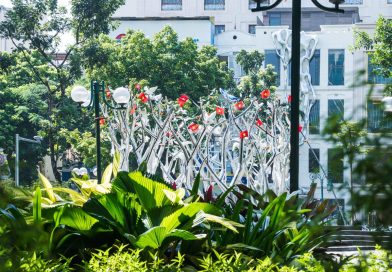 Ra mắt tác phẩm nghệ thuật công cộng “Kết Đoàn” của nghệ sĩ Tia-Thủy Nguyễn tại Hà Nội