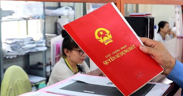 Đánh thuế cao người thường xuyên mua bán bất động sản để tạo sự công bằng?