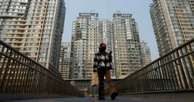 Ngân hàng tại quốc gia đang dư thừa hàng chục triệu căn nhà ồ ạt rao bán 70.000 bất động sản thế chấp, gia tăng áp lực giảm giá