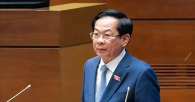 Bộ trưởng Nội vụ thông tin về ‘5 bảng lương và 9 chế độ phụ cấp mới’