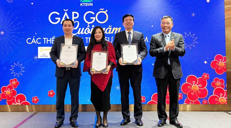 Hội KTS Việt Nam gặp gỡ cuối năm các thế hệ KTS Việt Nam: Gắn kết – Tri ân – Hướng tới năm mới 2026