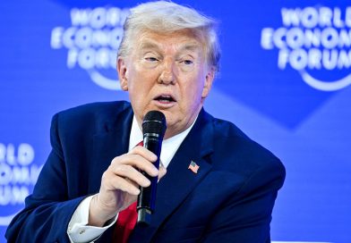 Ông Trump cho doanh nghiệp công nghệ tự xây nhà máy điện hạt nhân để vận hành AI