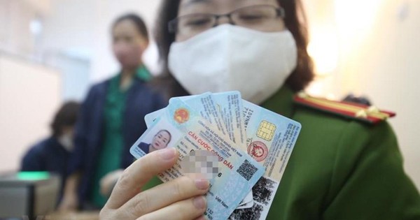 Người sinh vào 4 năm này cần làm lại căn cước công dân trong năm 2026, nếu không sẽ bị phạt tiền, đóng băng tài khoản ngân hàng