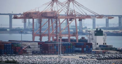 Ông Trump tuyên bố áp thuế một số mặt hàng nhập khẩu từ Hàn Quốc lên 25%