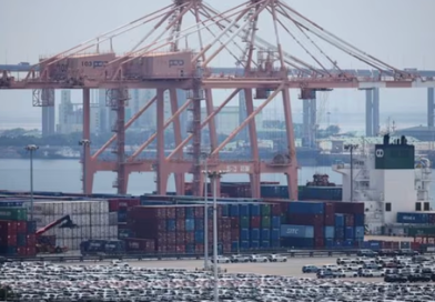 Ông Trump tuyên bố áp thuế một số mặt hàng nhập khẩu từ Hàn Quốc lên 25%