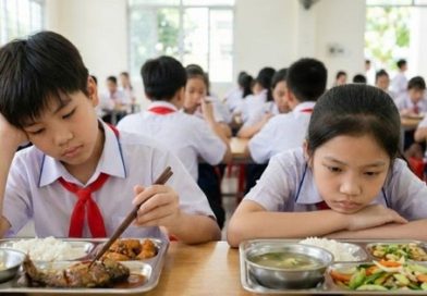 Công ty buôn xăng dầu bất ngờ “bẻ lái” sang nấu suất ăn học đường chỉ sau 5 tháng