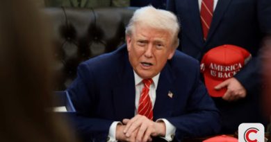 50.000 công chức cấp cao đối diện nguy cơ sa thải, cả nước Mỹ đứng ngồi không yên: Chuyện gì đây?