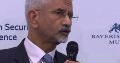 Ấn Độ tuyên bố cam kết độc lập trong việc mua dầu Nga