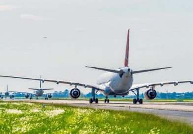 Huỷ loạt chuyến bay giữa Việt Nam và Trung Đông, 3 máy bay mắc kẹt tại Nội Bài