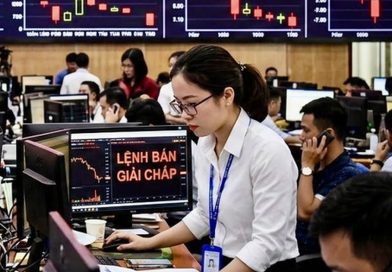 Lãnh đạo nhiều doanh nghiệp bị bán giải chấp cổ phiếu