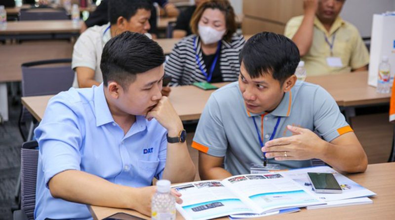 Doanh nghiệp siết tuyển dụng, thị trường việc làm bước vào giai đoạn “khó tính”