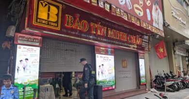 Bảo Tín Minh Châu thông tin về việc công an xuất hiện tại hàng loạt cửa hàng