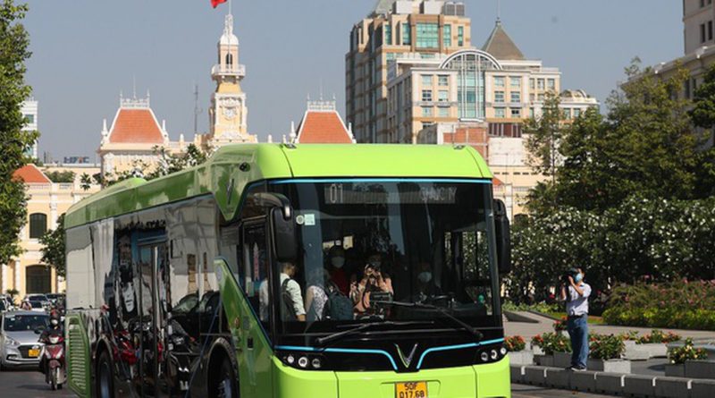 Thời cơ “vàng” cho giao thông công cộng