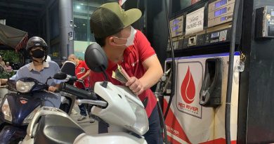 Giá xăng dầu đồng loạt tăng mạnh từ đêm 19.3, có loại tăng gần 9.000 đồng/lít