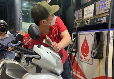 Giá xăng dầu đồng loạt tăng mạnh từ đêm 19.3, có loại tăng gần 9.000 đồng/lít