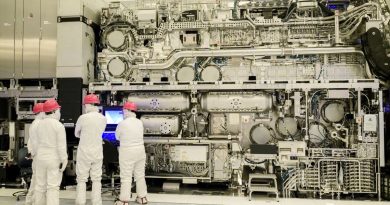 Sở hữu thiết bị khắc chip tối tân bậc nhất hành tinh, vì sao Intel vẫn không dám dùng cho tiến trình mới?