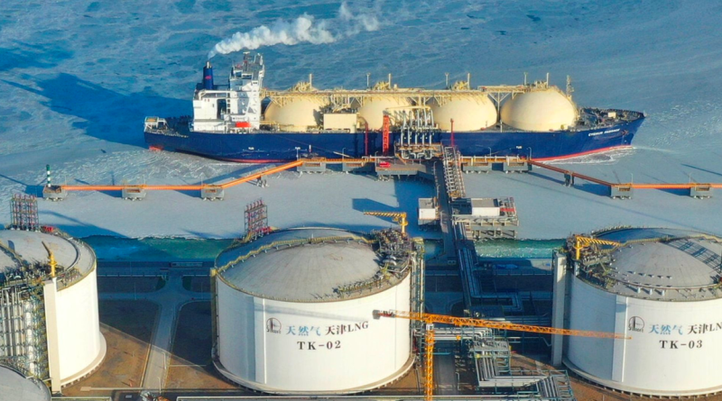 Giữa lúc cả thế giới ‘khát’ năng lượng, Nga đang chào bán LNG với giá thấp hơn 40% bình thường cho nền kinh tế 43 nghìn tỷ USD