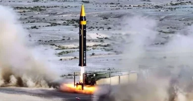 Iran tố Mỹ vi phạm thoả thuận ngừng bắn, dọa ‘đóng băng’ tuyến hàng hải chiến lược vùng Vịnh