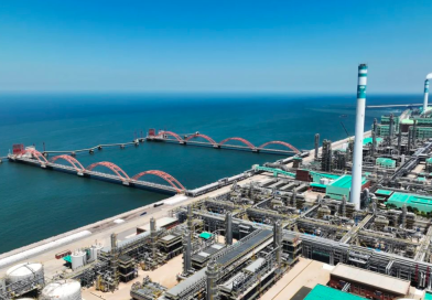 Mua dầu của Iran, 40 nhà máy lọc dầu, công ty vận tải biển của châu Á bị Mỹ trừng phạt