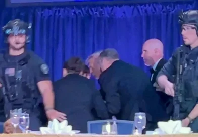 Toàn cảnh vụ nổ súng gây rúng động tại sự kiện có Tổng thống Mỹ Trump