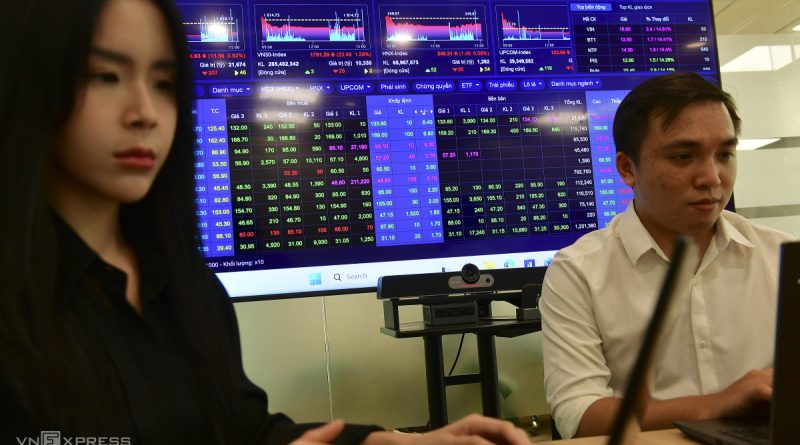 Làm thế nào để tính được giá trị thực của cổ phiếu?