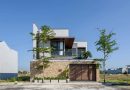 Nhà 160 m2 giảm diện tích xây để tạo “khoảng thở” đón nắng gió