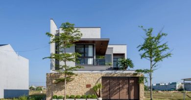 Nhà 160 m2 giảm diện tích xây để tạo “khoảng thở” đón nắng gió