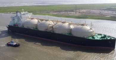 Báo cáo tiết lộ EU mua khối lượng LNG kỷ lục từ Nga