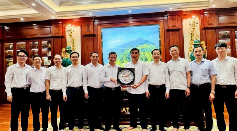 Vinachem làm việc với Tập đoàn Hateco về cung ứng sản phẩm cho dự án “siêu cảng” 1,7 tỷ USD
