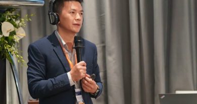 Khách hàng đều bảo cần nhưng không phải ai cũng mua, nhà đầu tư vẫn chưa thấy “thơm”