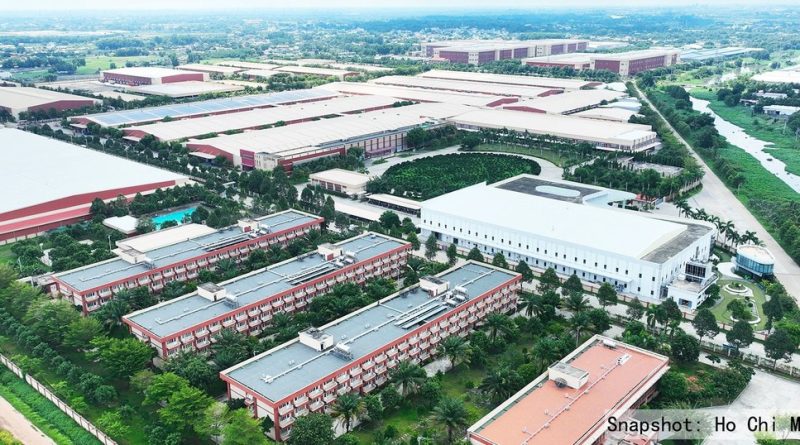 Đại gia Trung Quốc đầu tư 717 triệu USD tài sản, thuê gần 38.000 lao động tại Việt Nam để tạo ra những chiếc áo tiền triệu của Nike, Adidas, Uniqlo và Puma