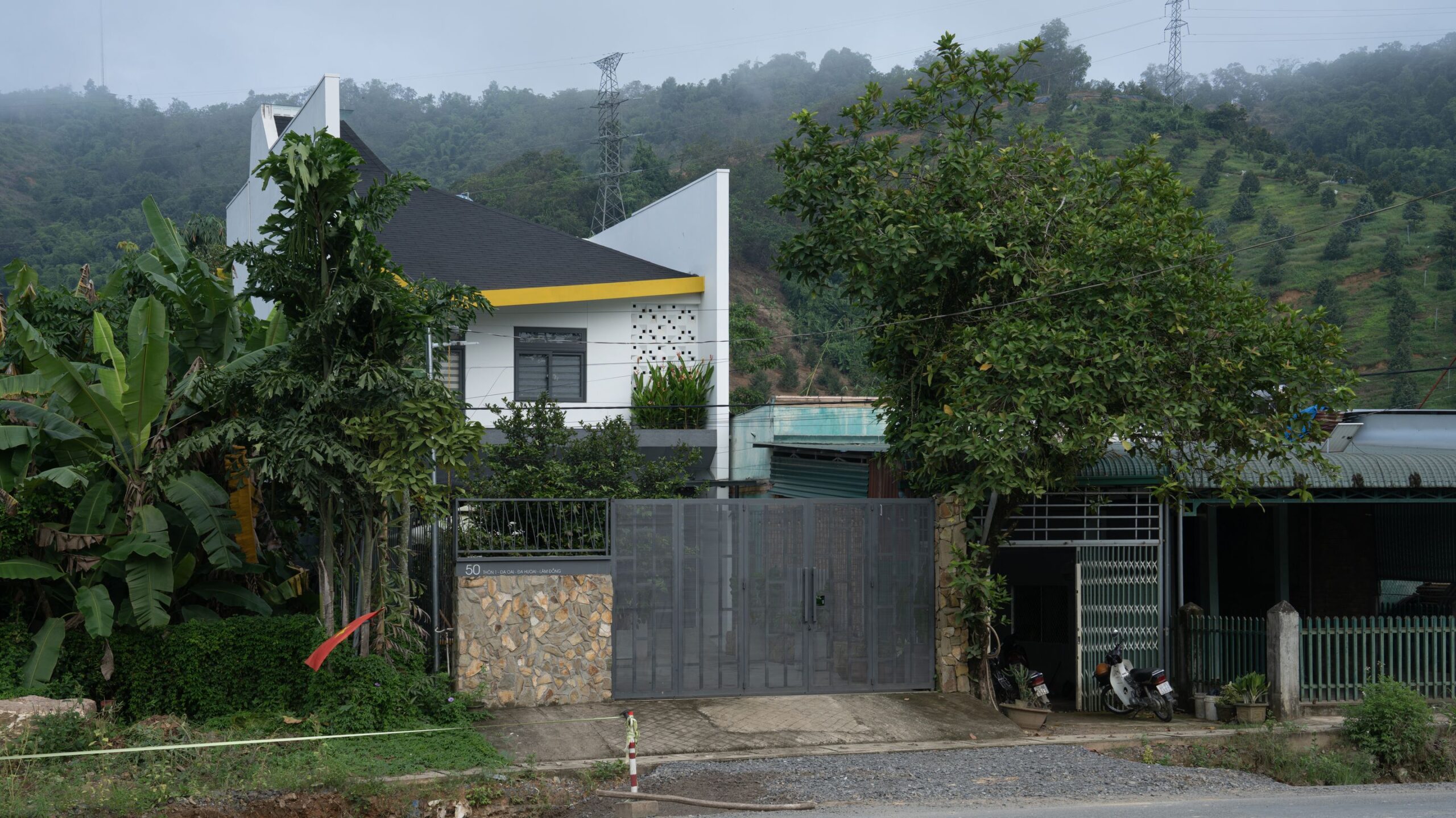 02-DaHuoai-House-scaled.jpg