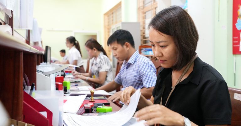 cbcc-cai-cach-hanh-chinh-thu-duc-03-huu-hanh-1730272445879943749420-73-0-1078-1920-crop-1783188984879571061332.jpg