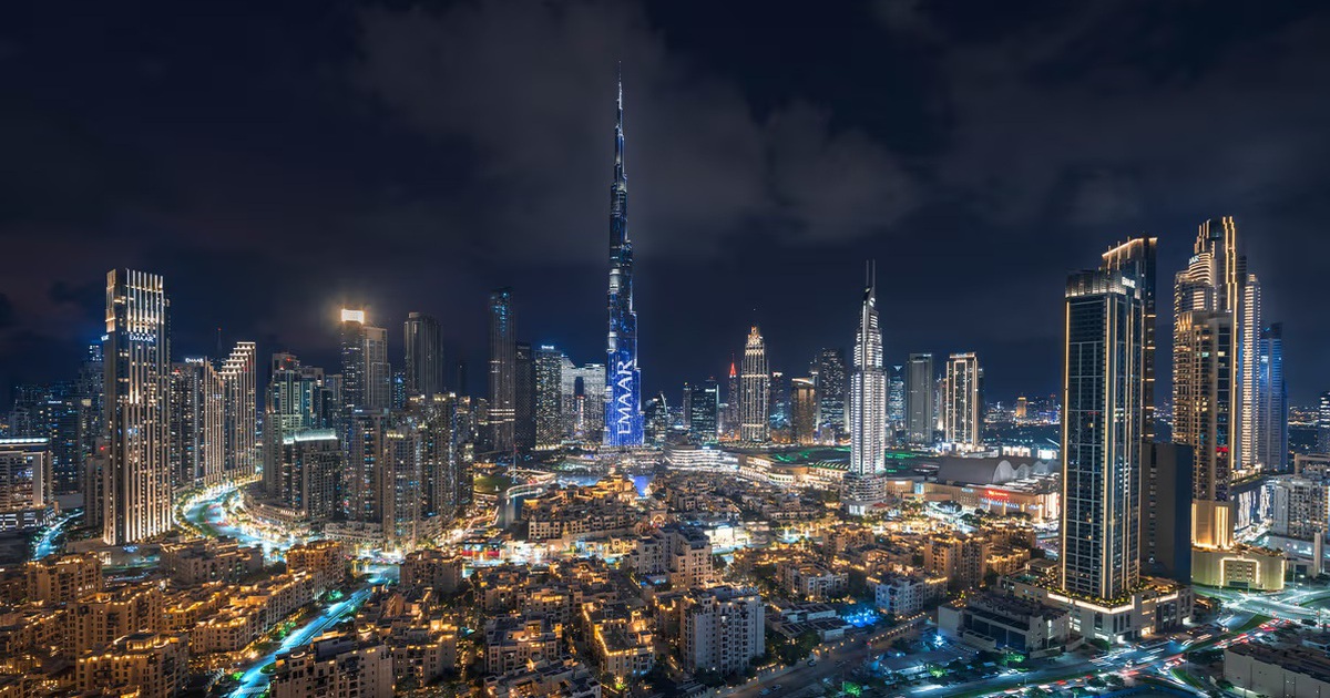 dubai-emaar-1783313856283668734806-39-0-667-1200-crop-1783313875869413321340.jpg