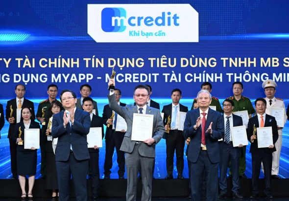 mcredit-1792054339010576297396-67-0-1114-2000-crop-17920543667751450281271.jpg